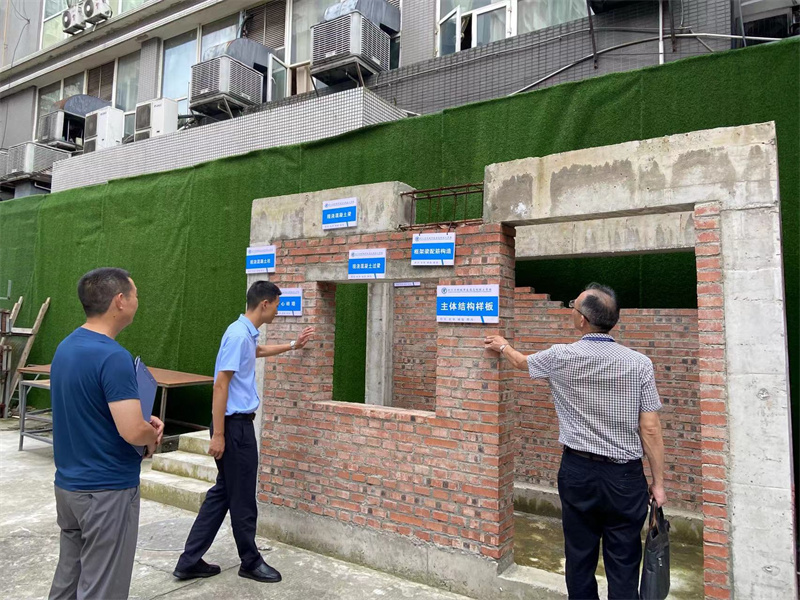 8.31开学安全检查（区人社、第三方）10.jpg