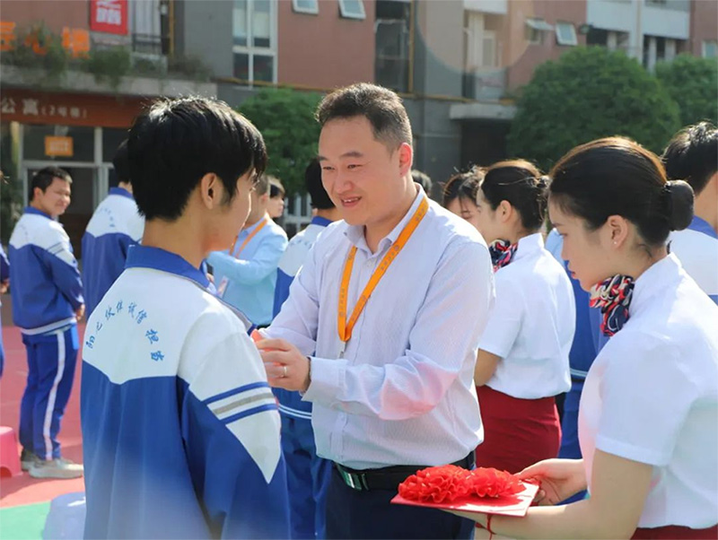 图片47.jpg