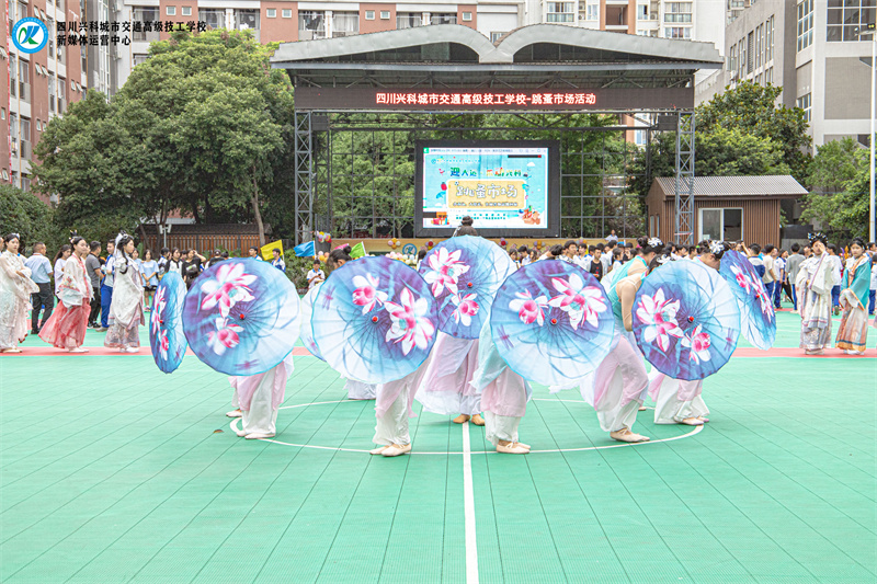 03.jpg